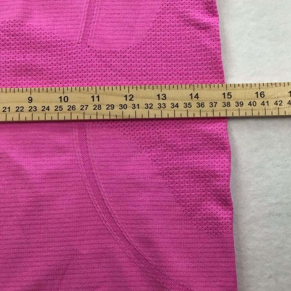 Lululemon Swiftly Tech Short Sleeve Shirt in Pink size 6 Athletic Active - Picture 3 of 9